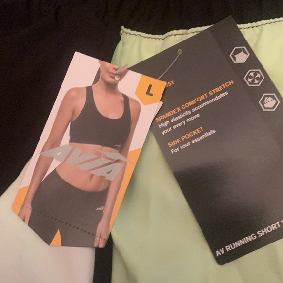 Avia Running Shorts, size L (12-14) Black/Flourescent Green - Picture 8 of 10